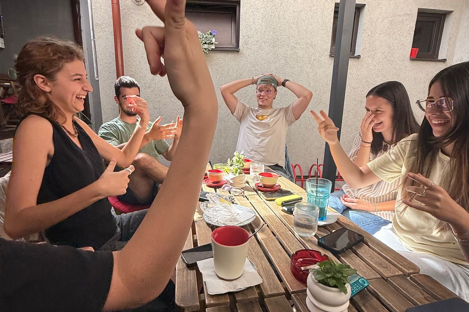 Together We Click RO Dobro House Cafe